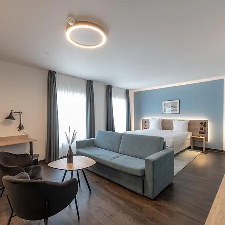 Harmony Hotel 4*