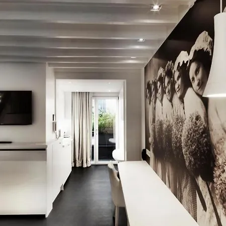Harmony Hotel 4*